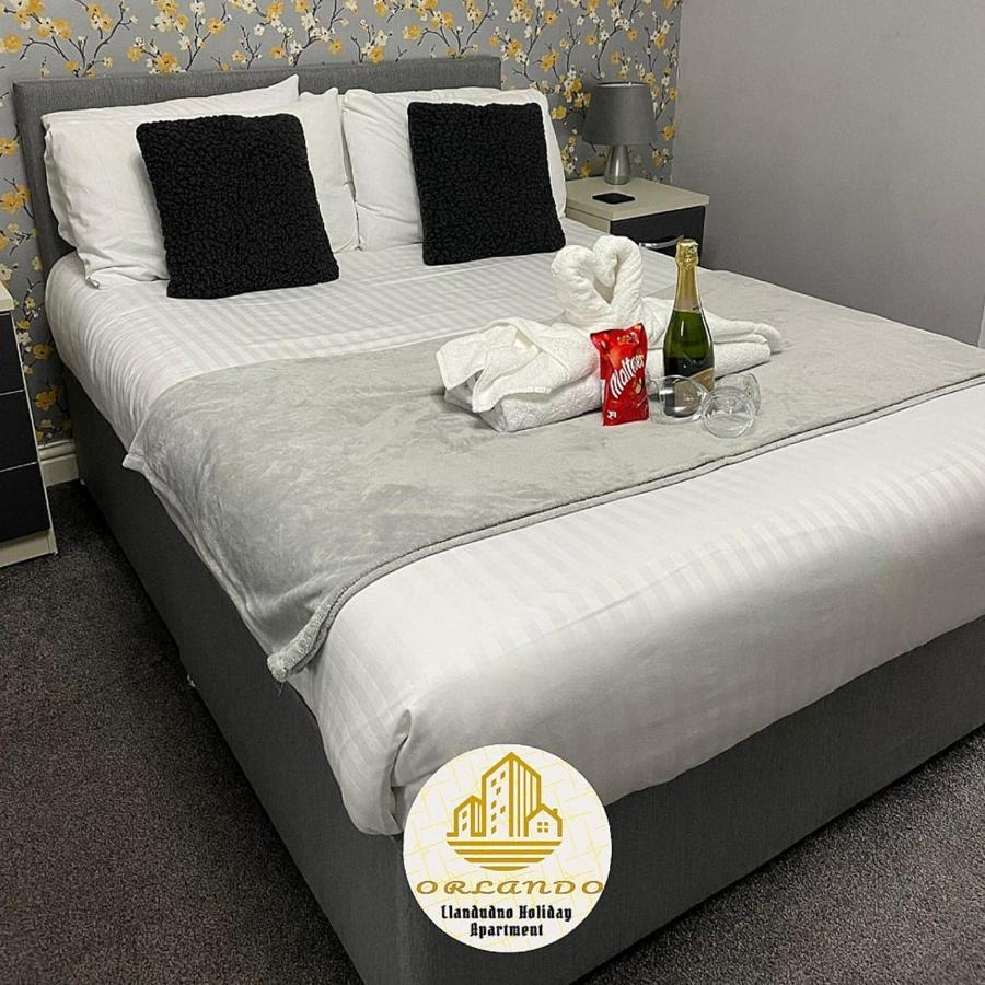 Orlando Llandundo Apartment ลันดิดโน ภายนอก รูปภาพ