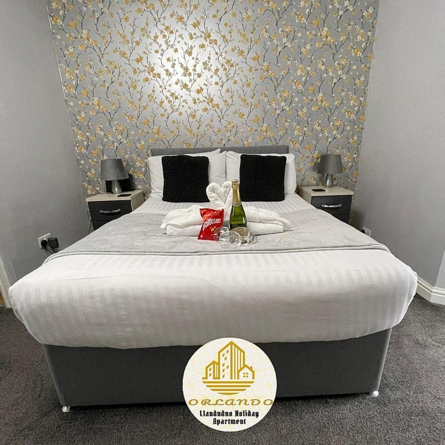 Orlando Llandundo Apartment ลันดิดโน ภายนอก รูปภาพ