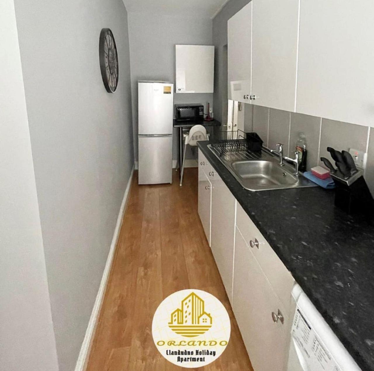 Orlando Llandundo Apartment ลันดิดโน ภายนอก รูปภาพ